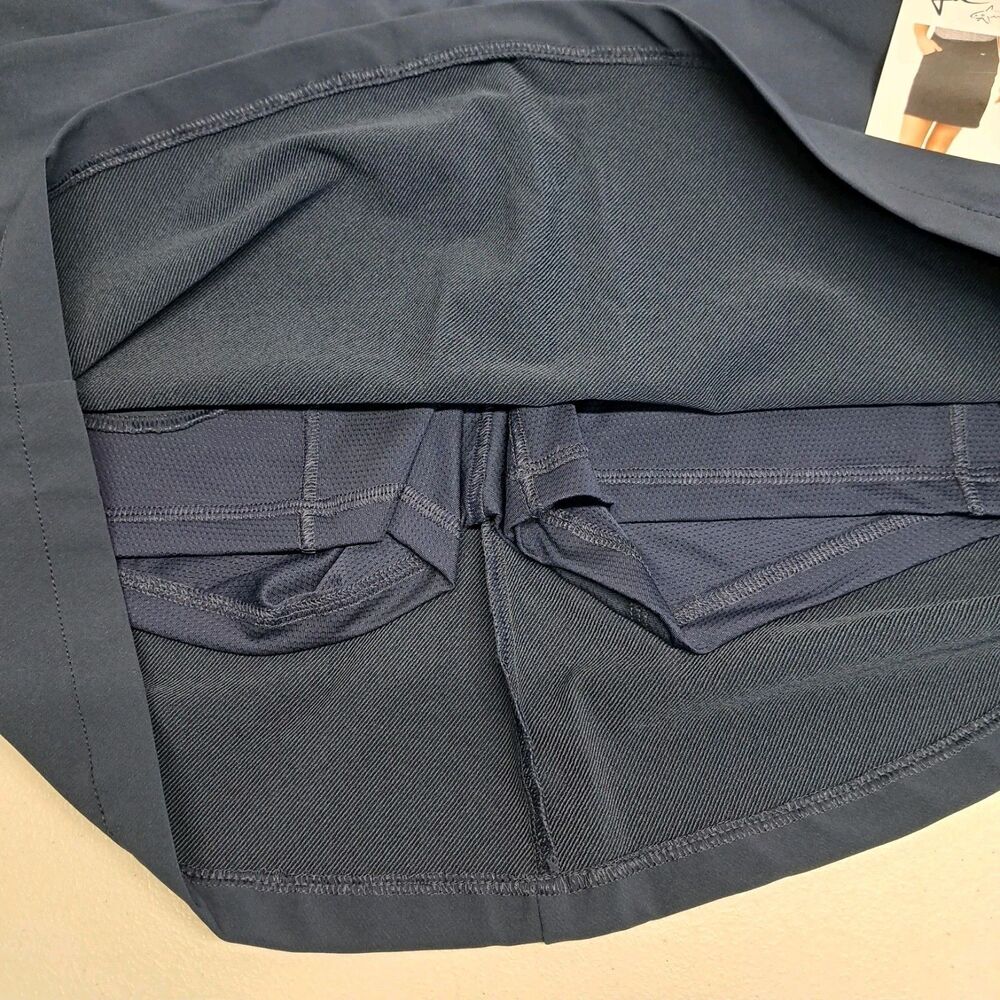Greg Norman Tennis/Golf Skorts Women's S New - Picture 3 of 7